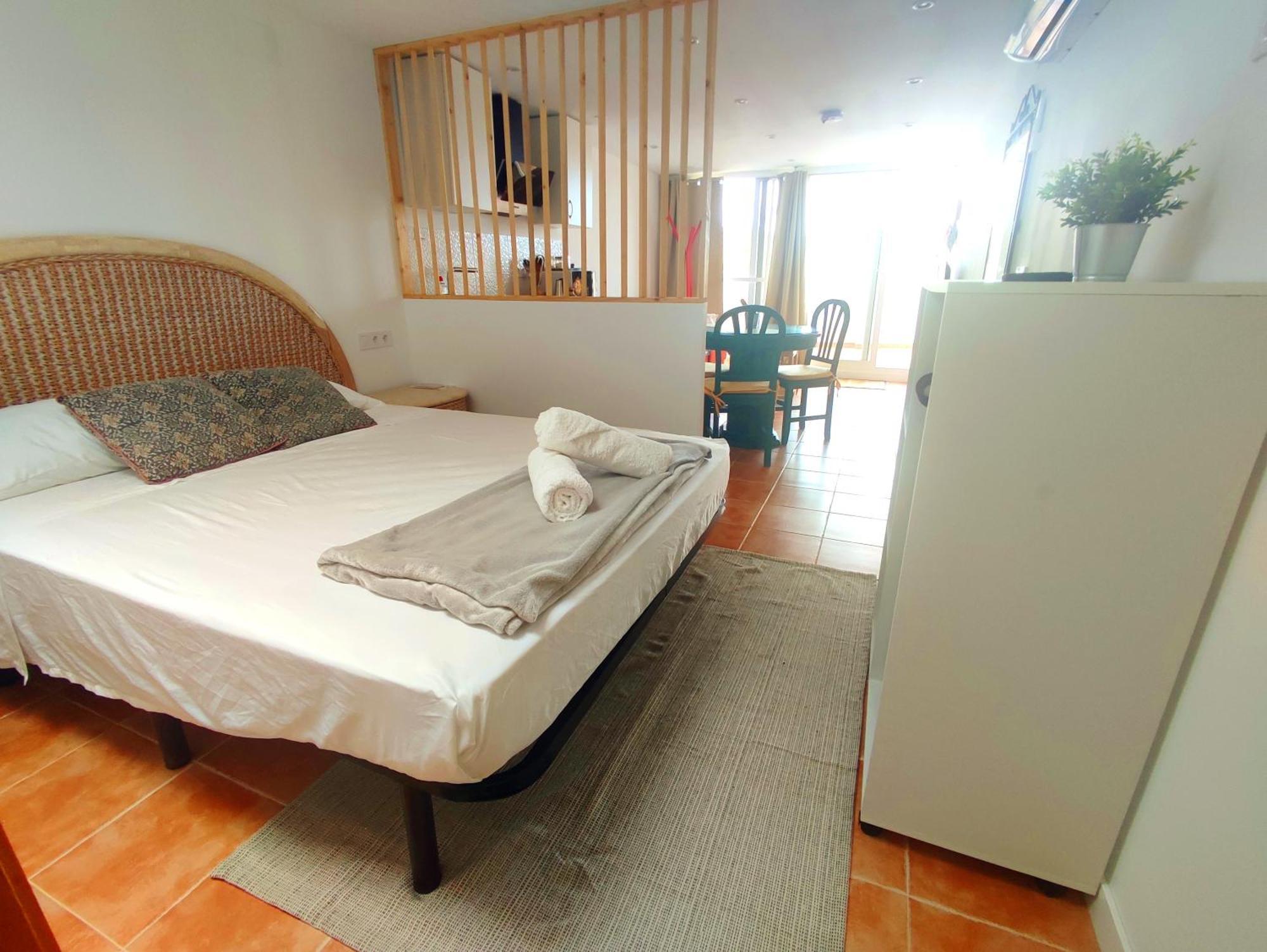 Villa Falconera Apartaments, Gandia A Las Faldas De La Montana Eksteriør billede